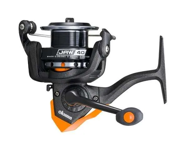 CARRETE OKUMA JAW 40 - DRAG: 17.4 LIBRAS - BALINERAS: 3+1